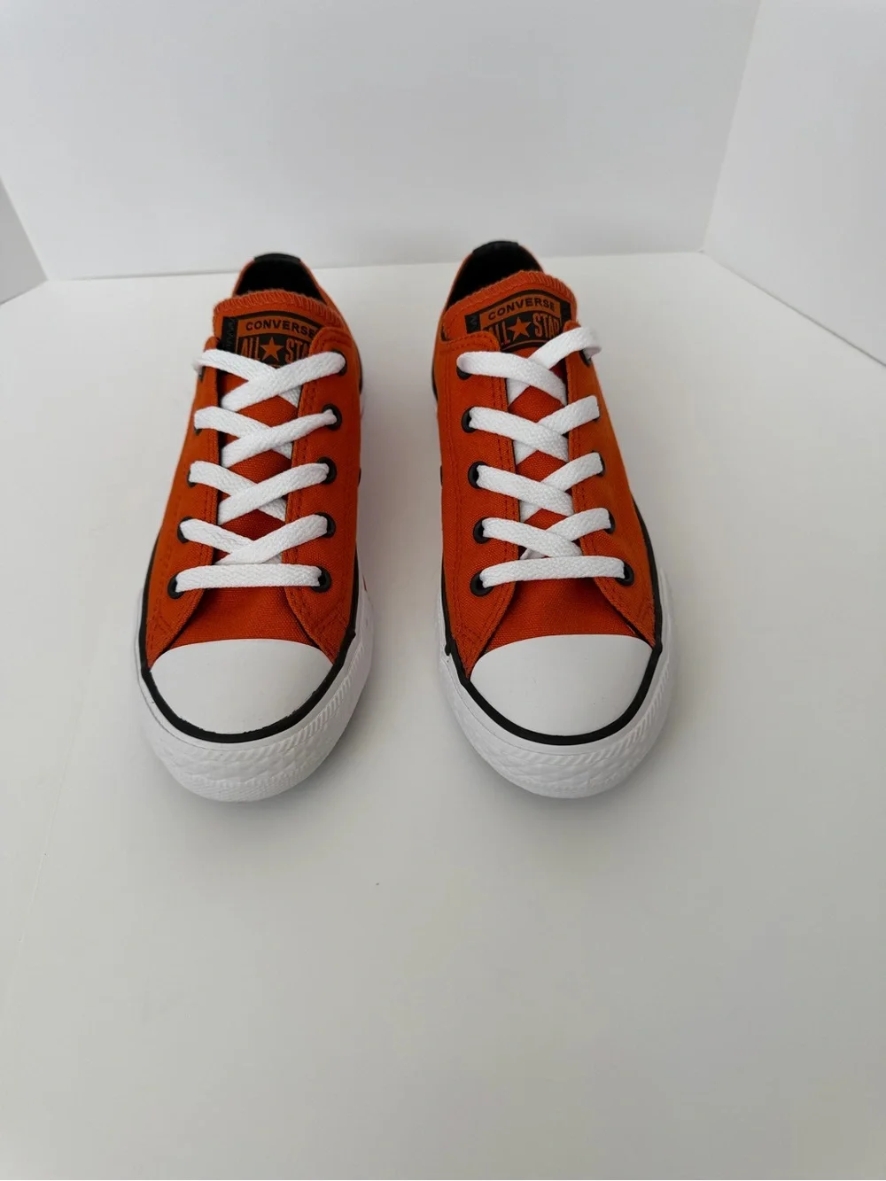NWT Converse Kids Size 2 Low Top Canvas Sneakers Orange with White Trim